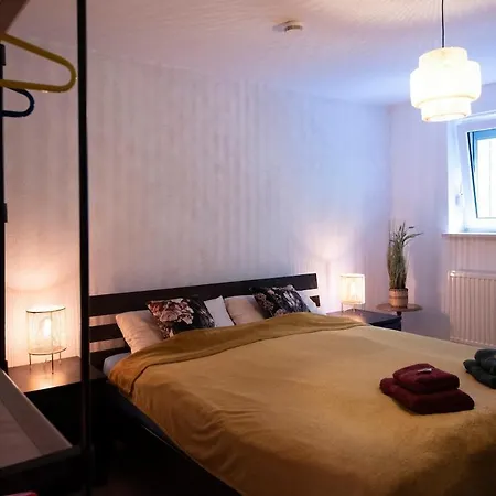 Schnuckenstube Souterrain Im Gruenen 施内沃丁根